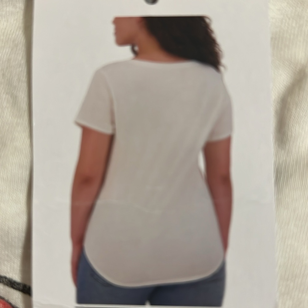 Lucky Brand Cream Scoop Neck Tee with Purple and Orange Butterfly - Picture 2 of 7